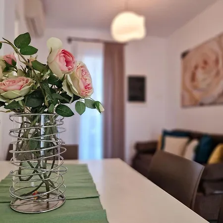 Family Friendly With Garden *