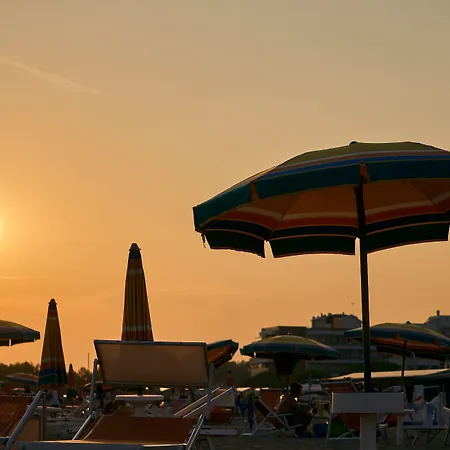 Lägenhet Family Friendly With Parking Bibione