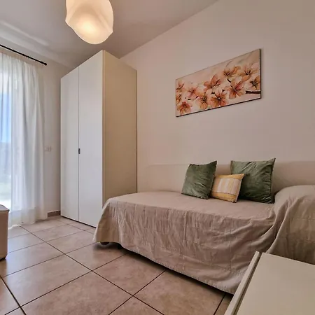 Family Friendly With Garden Appartement