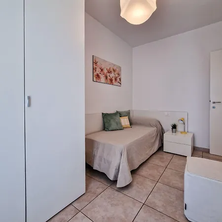 Apartment Family Friendly With Parking *