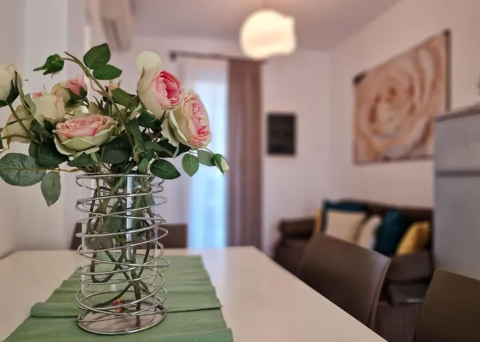 Family Friendly With Garden *